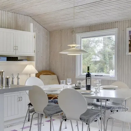 Delma - 750m From The Sea In Lolland- Falster And Mon By Interhome Bøtø By