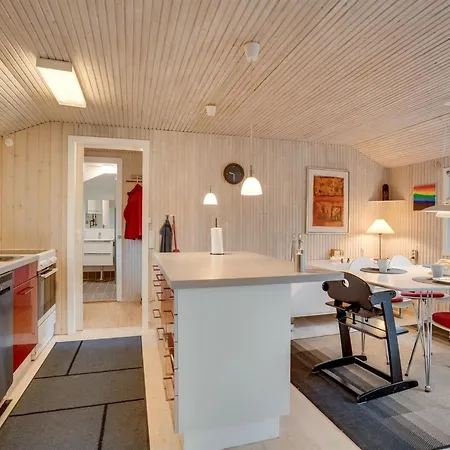 Delma - 750m From The Sea By Interhome